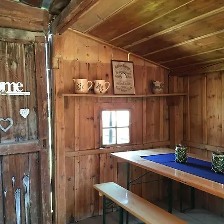 Apartment Gemütlich Mit Stil „la Tgea Cotschna“ Pignieu