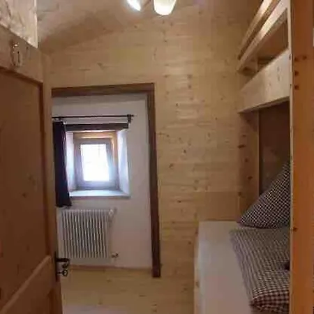 Apartment Gemuetlich Mit Stil „la Tgea Cotschna“ Pignieu